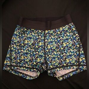 NWOT Victoria’s Sport Compression Shorts